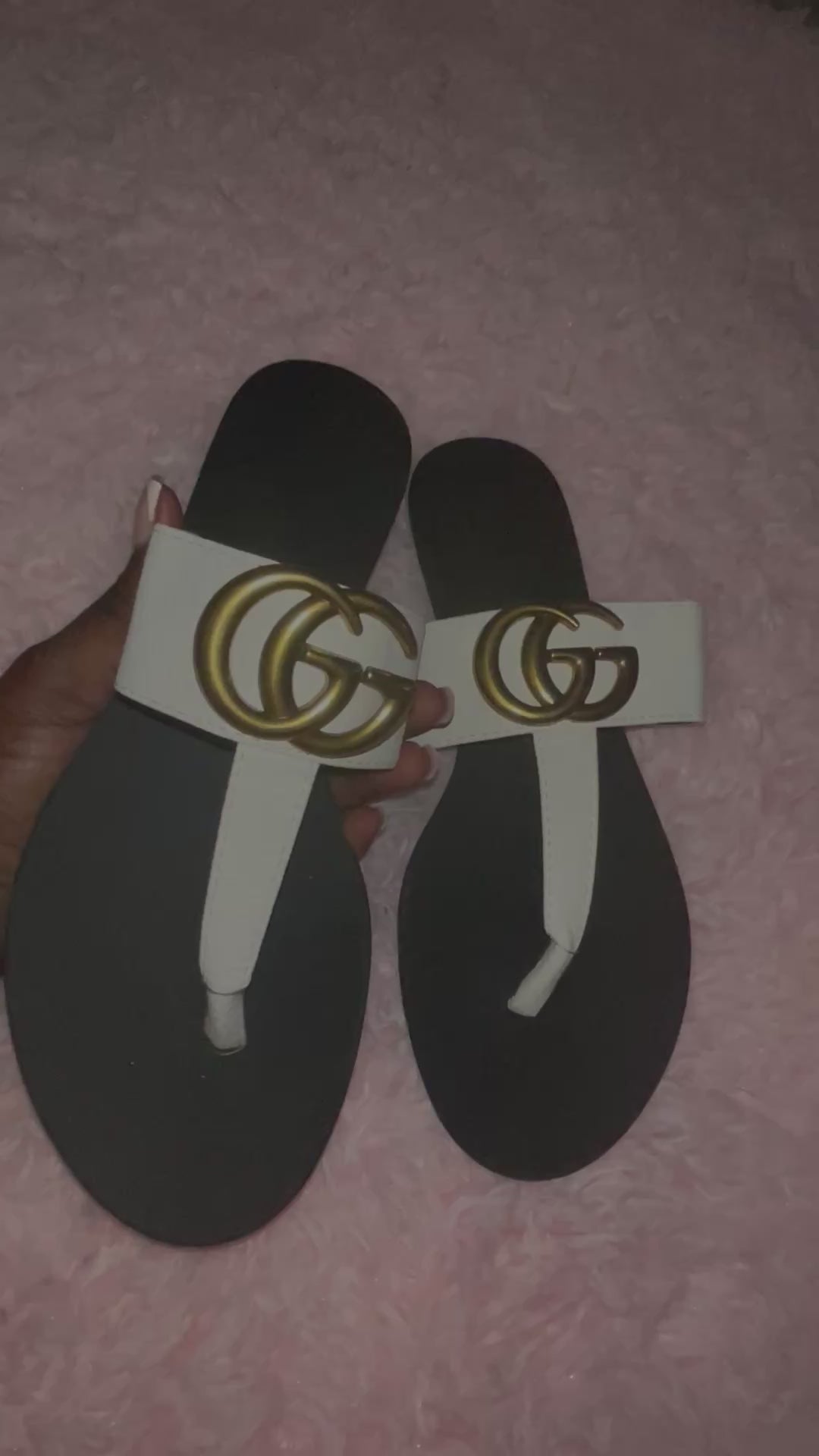 White leather Gucci sandals